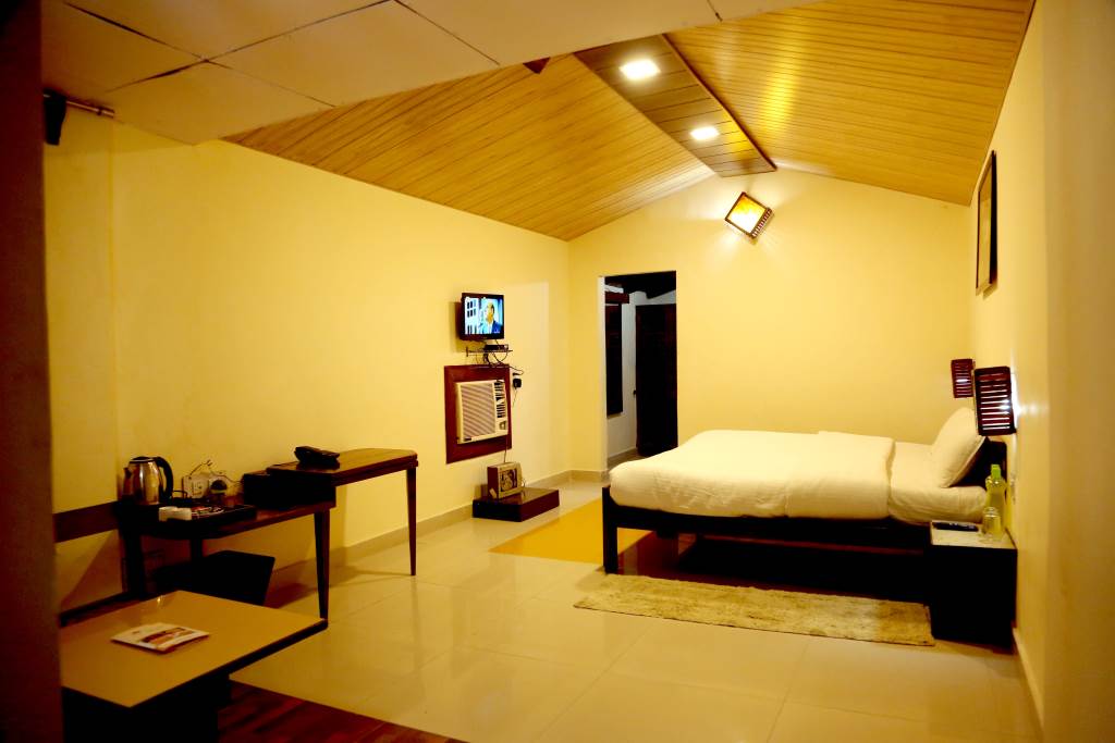 Corbett Wild Resort
